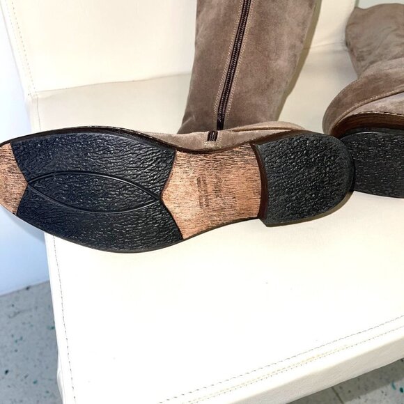 Barneys Co-Op Suede Over The Knee Boots Womens Size 7.5 Ankle Strap Zipper Taupe - Picture 12 of 12